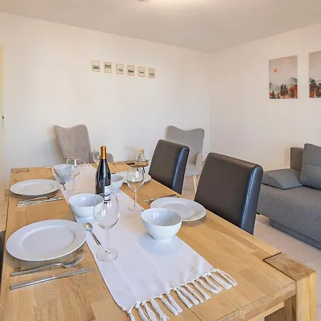 Katrin's Place - Wöllstadt Mit Terrasse Oder Balkonen *